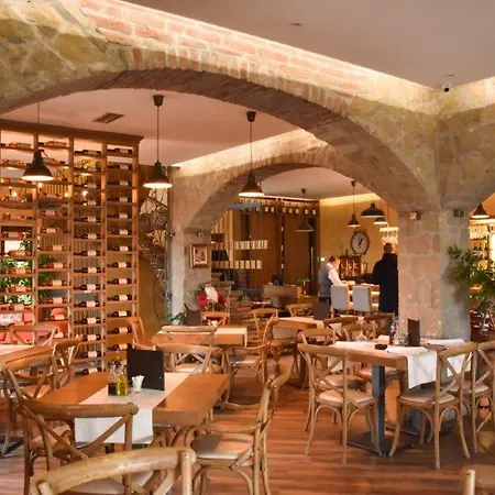 Garni Chicha - Winery Skrbic Hotel Belgrade