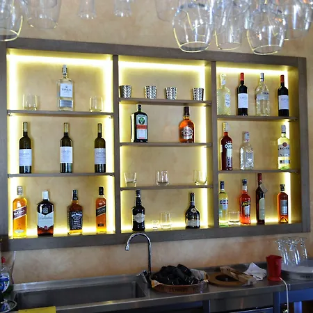 Otel Garni Chicha - Winery Skrbic